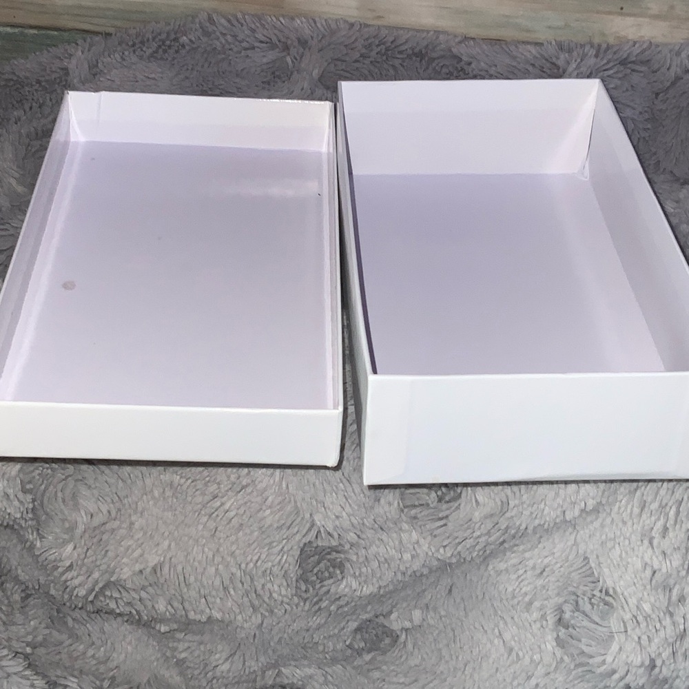 Wallet Storage Box - Picture 2 of 4